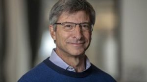 Charles Epstein,Flatiron研究所高级研究员,纽约大学柯朗数学、计算与数据科学学院知名校友